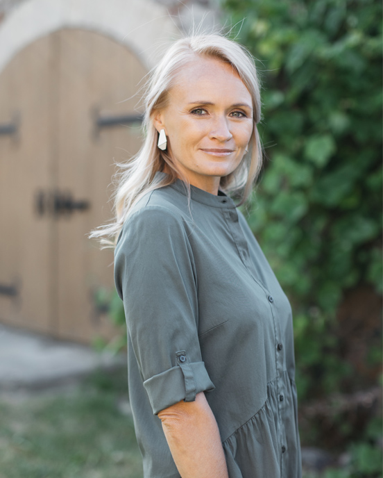 Heleri. Ilu Hub - Natural & Organic Skin Care Products & Makeup