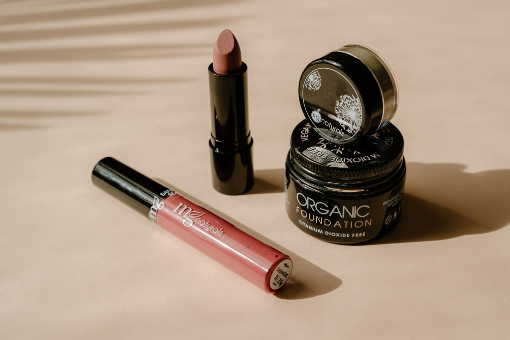 MG Naturals - Natural Makeup. Ilu Hub - Natural Organic Clean Skincare Products Makeup